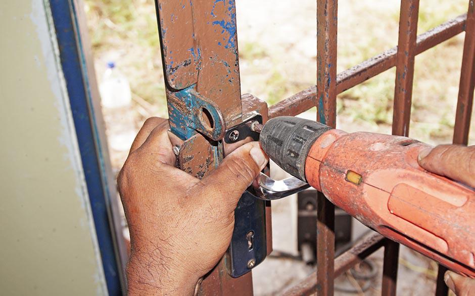 l'artisan professionnel serrure porte blindee Claye-Souilly